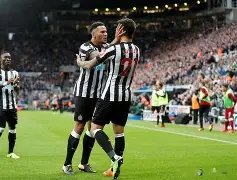 惊鸿一射,伯恩茅斯亚,当斯创纪录,Pg电子试玩模拟器,PG,game,Pg电子试玩模拟器网址,Pg电子app,Pg电子官网,Pg电子集团